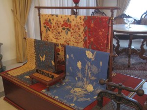 Early batik designs shown in the amazing Danar Hadi Batik museum.