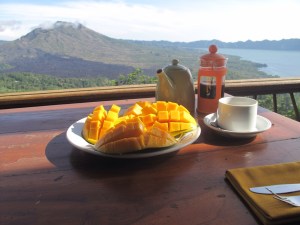 After the market, breakfast time.