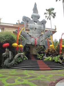 The Grand entrance to Blanco's Museum.
